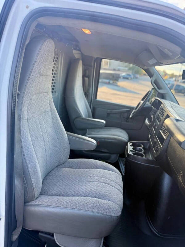 2016 Chevrolet Express 3500