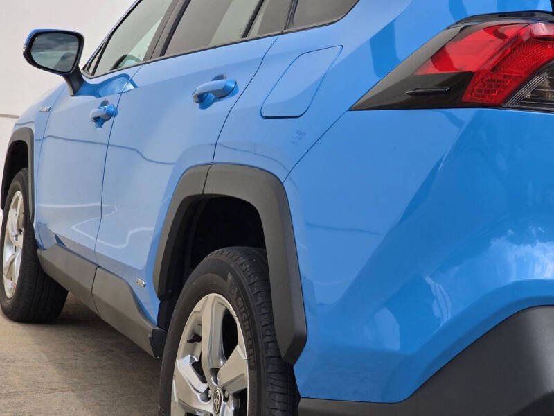 2021 Toyota RAV4 Hybrid XLE Premium
