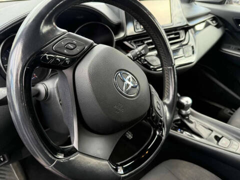 2018 Toyota C-HR XLE Premium