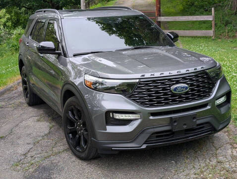 2024 Ford Explorer ST-Line