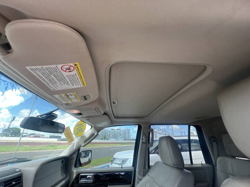 2016 Lincoln Navigator Select