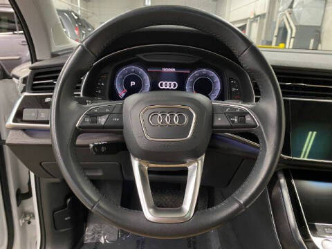 2020 Audi Q7 quattro Premium Plus 55 TFSI