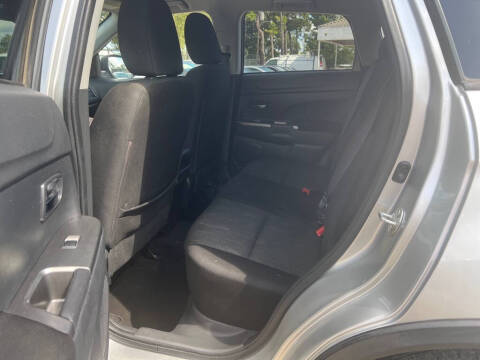 2021 Mitsubishi Outlander Sport SE