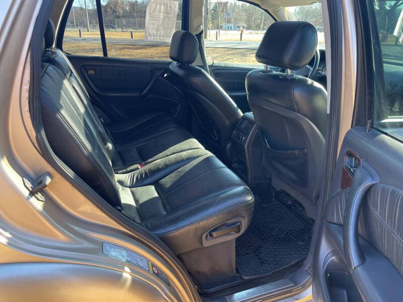 2002 Mercedes-Benz M-Class ML 320