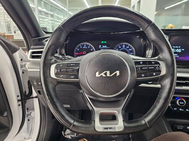 2023 Kia K5