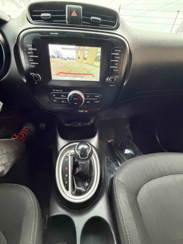 2018 Kia Soul +