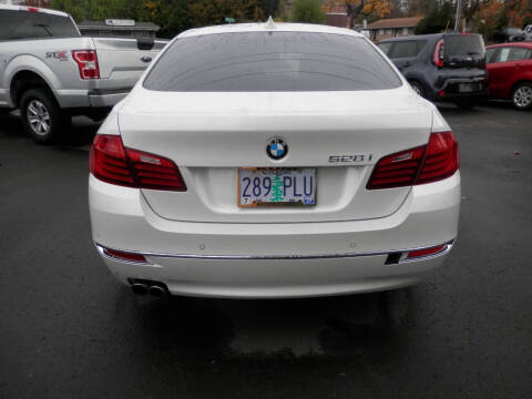 2016 BMW 5 Series 528i