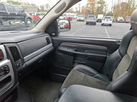 2004 Dodge Ram 1500 SRT-10