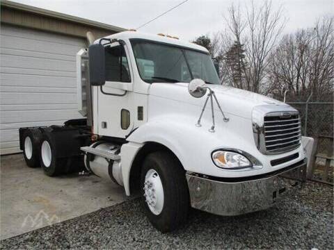 2006 Freightliner Columbia 120 for sale at Vehicle Network - Allstate Truck Sales in Colfax NC