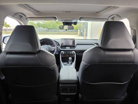 2021 Toyota RAV4 Hybrid XLE Premium