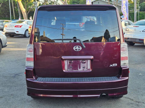 2006 Scion xB