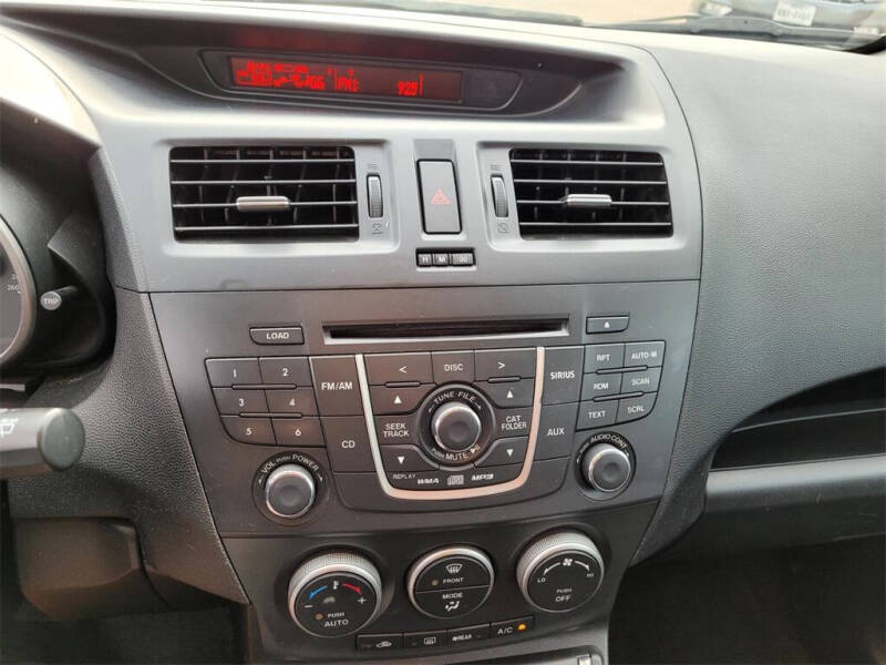 2012 Mazda MAZDA5 Sport