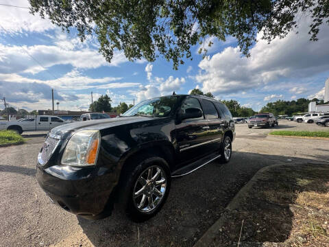 2013 GMC Yukon for sale at Carz Unlimited in Richmond VA