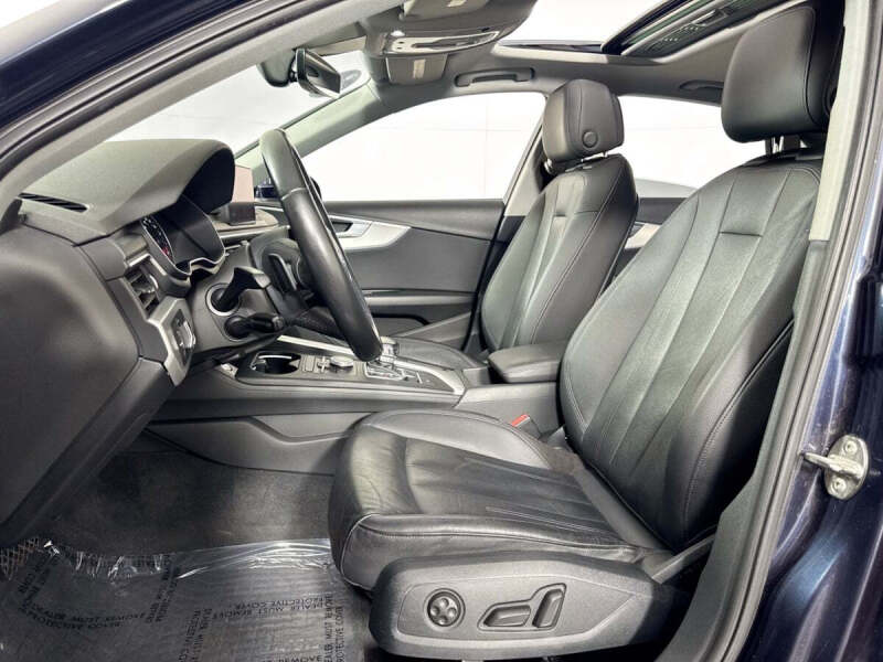 2017 Audi A4 2.0T quattro Premium