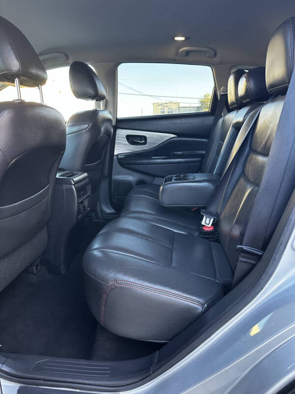 2017 Nissan Murano SV