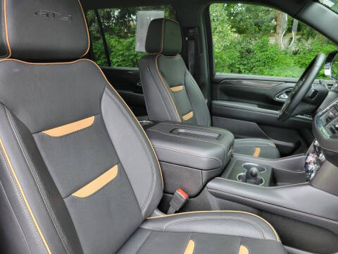 2023 GMC Yukon XL AT4