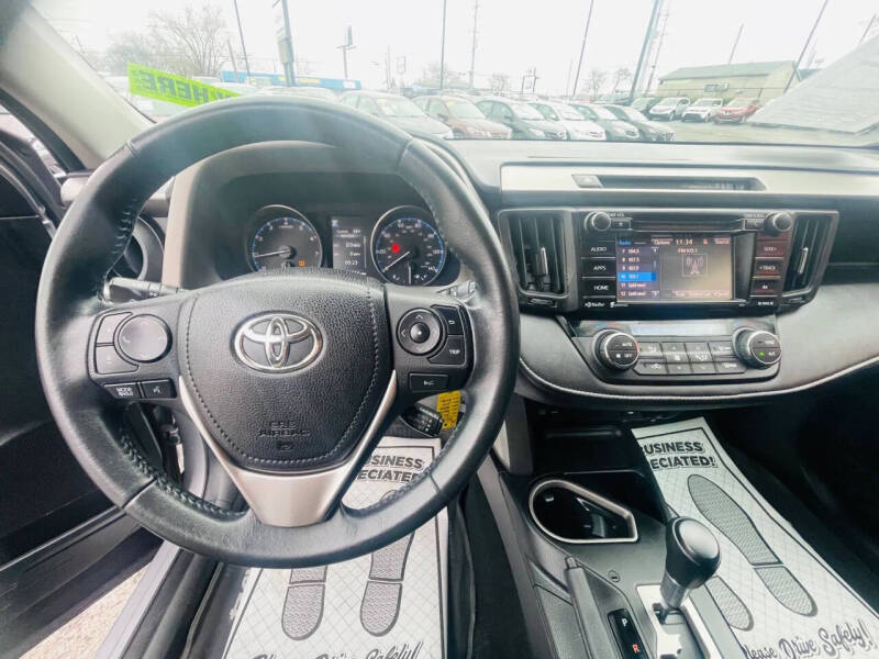 2017 Toyota RAV4 XLE