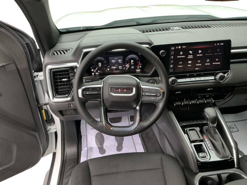 2024 GMC Canyon Elevation