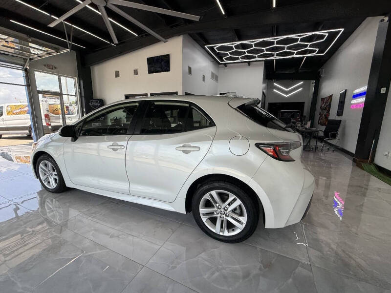 2021 Toyota Corolla Hatchback SE