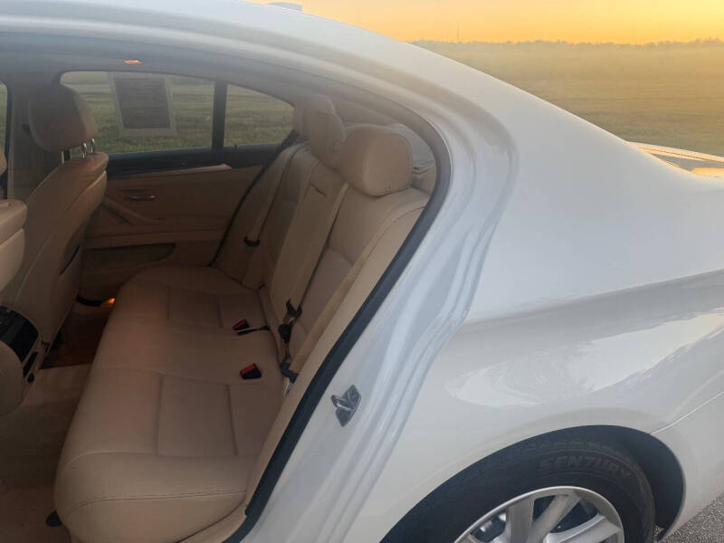 2015 BMW 5 Series 528i