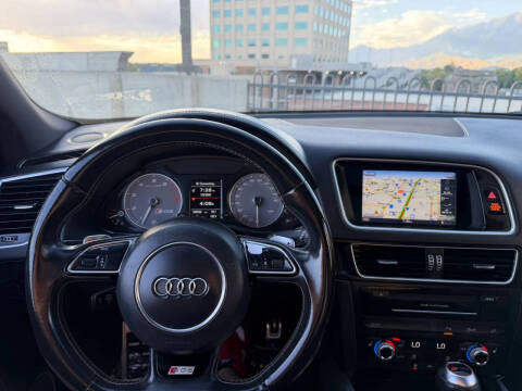 2016 Audi SQ5 3.0T quattro Premium Plus
