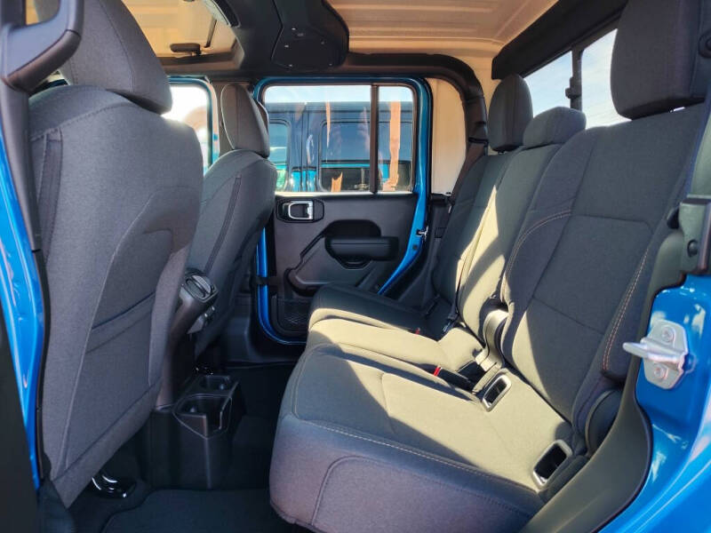 2026 Jeep Gladiator Sport S