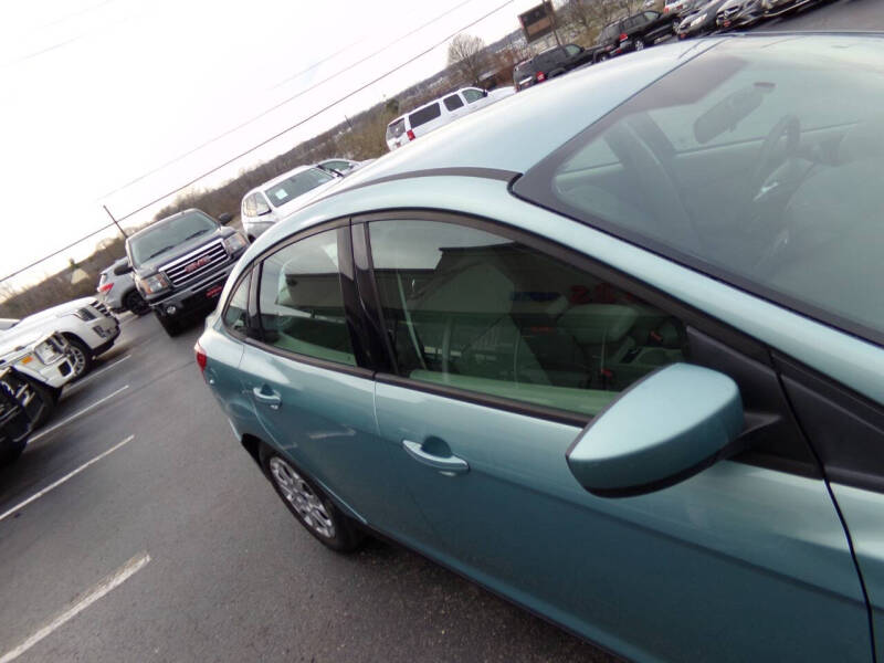 2012 Ford Focus SE