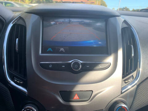 2017 Chevrolet Cruze LT Auto