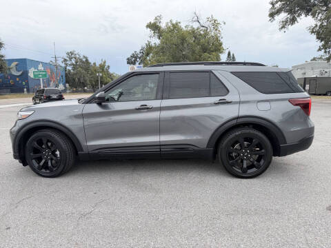 2022 Ford Explorer ST-Line