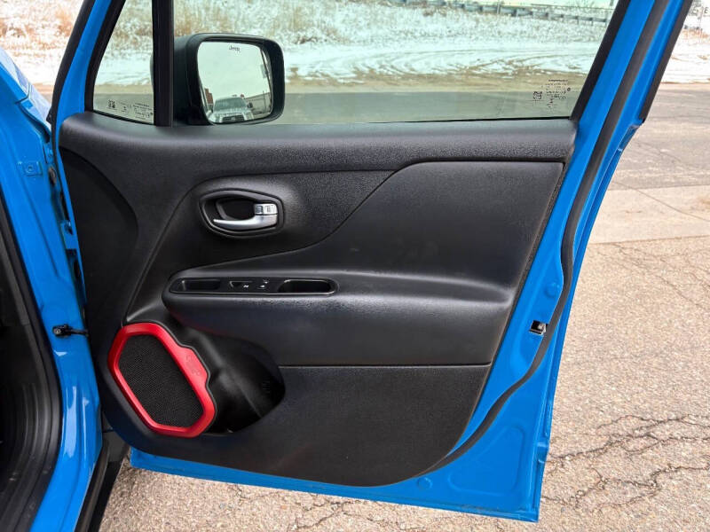 2015 Jeep Renegade Trailhawk