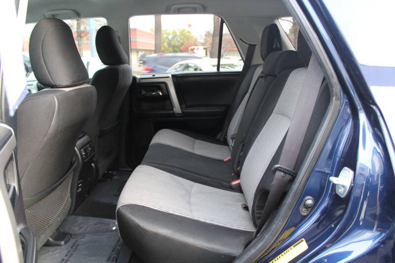 2014 Toyota 4Runner SR5