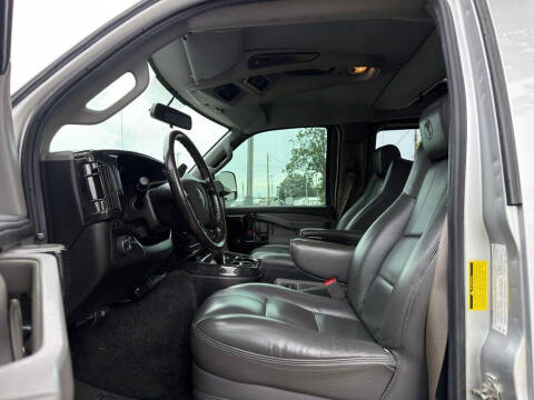 2018 GMC Savana 3500