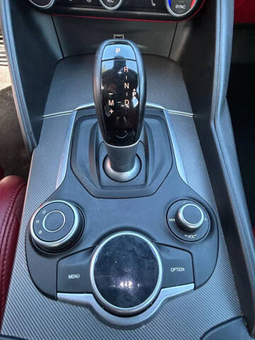 2019 Alfa Romeo Giulia Ti Sport Carbon