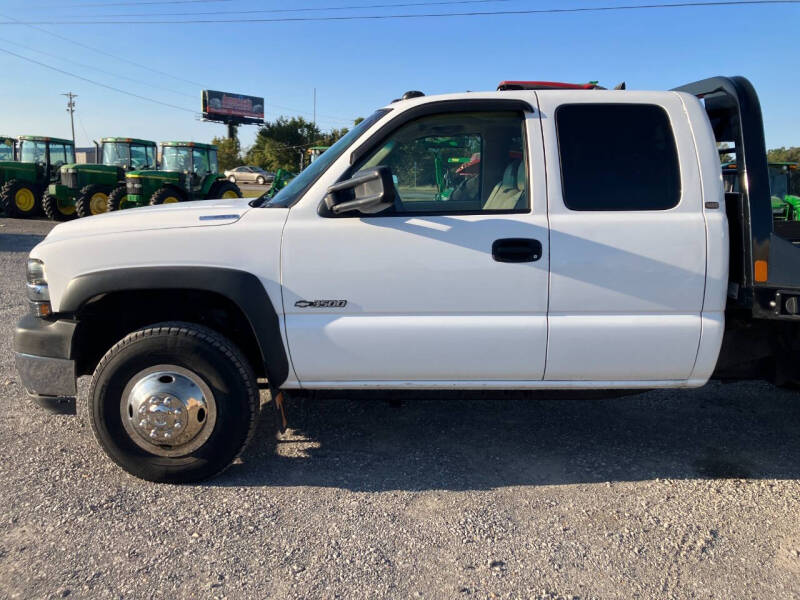 2001 Chevrolet Silverado null photo 9