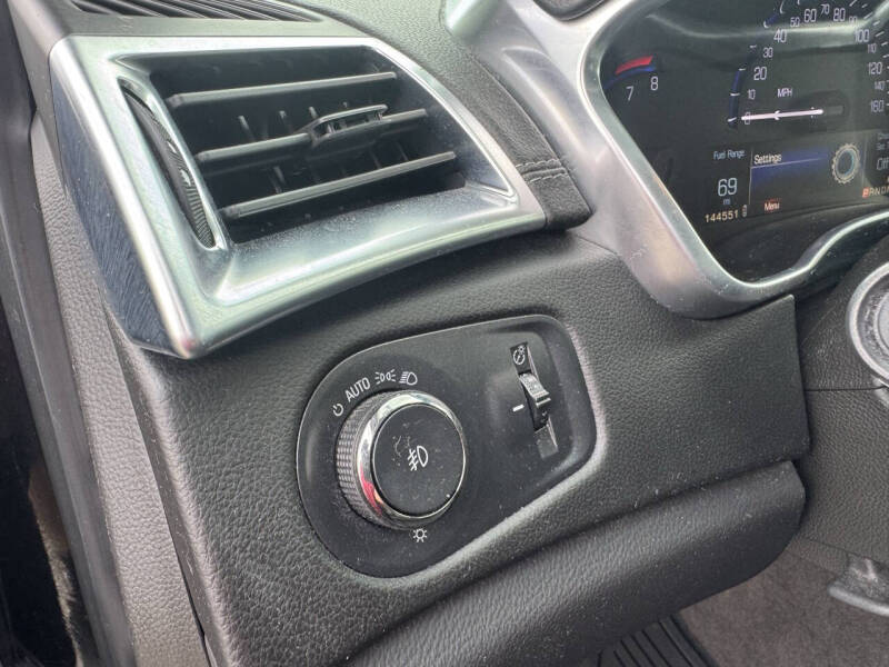 2016 Cadillac SRX Performance Collection