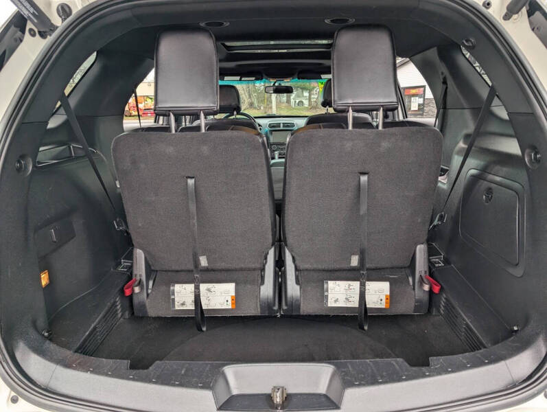 2017 Ford Explorer XLT - Photo 30
