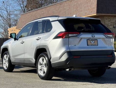 2020 Toyota RAV4 Hybrid XLE