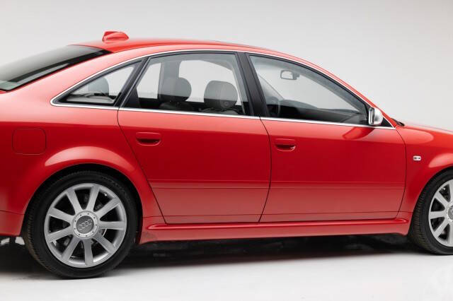 2003 Audi RS 6 quattro