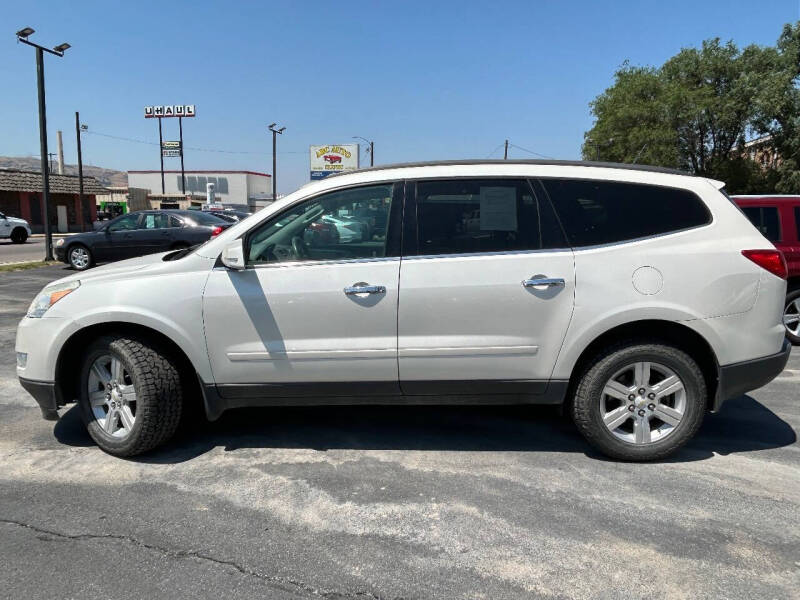 2011 Chevrolet Traverse for sale at ABC AUTO CLINIC in Chubbuck ID