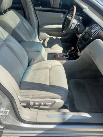 2011 Cadillac DTS Premium Collection