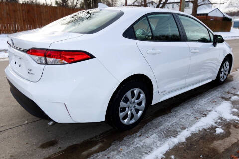 2025 Toyota Corolla Hybrid LE