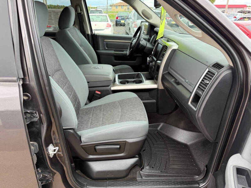 2017 RAM 1500 Big Horn