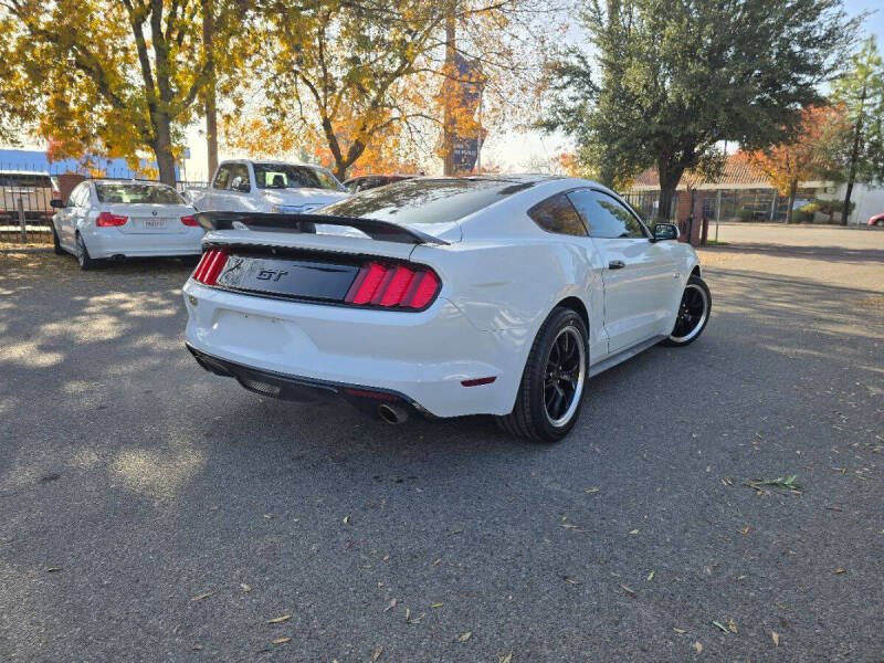 2017 Ford Mustang GT