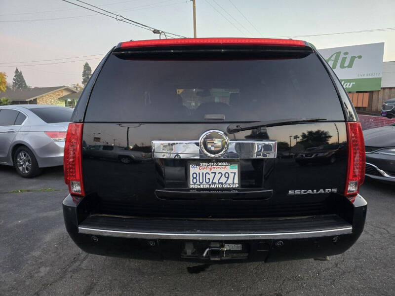 2008 Cadillac Escalade