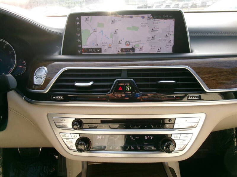 2018 BMW 7 Series 740i