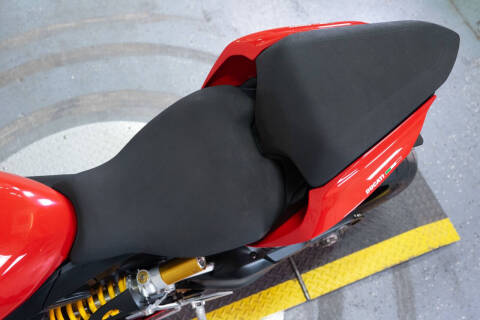 2020 Ducati Panigale V2