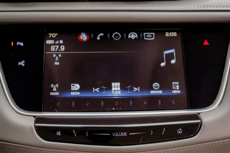 2018 Cadillac XT5 Premium Luxury