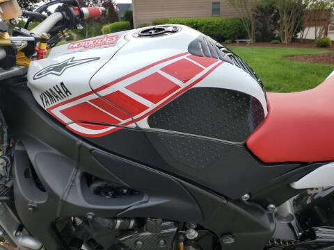 2006 Yamaha YZF-R1M
