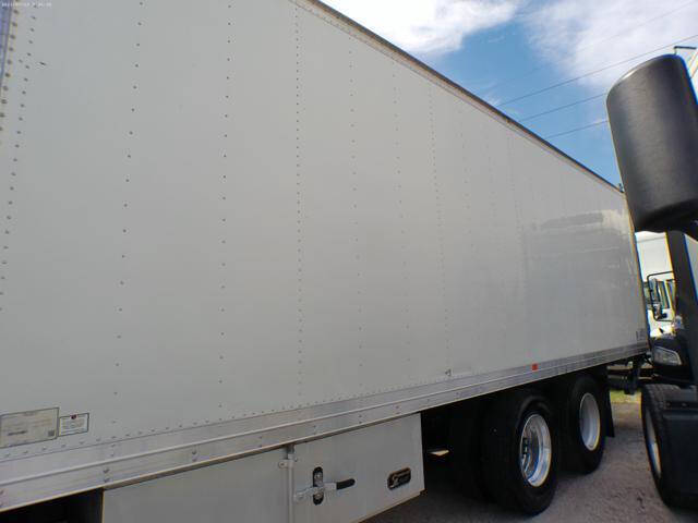 2018 Freightliner M2 106