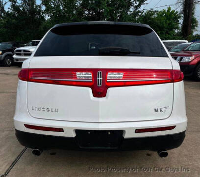 2019 Lincoln MKT